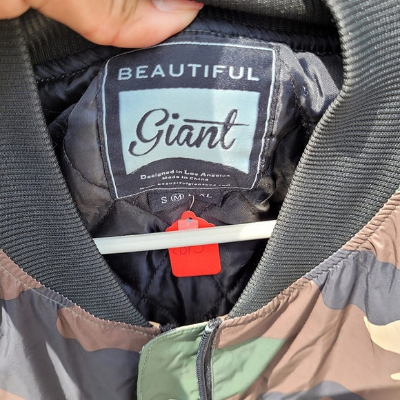 Camo bomber jacket - Picture 3 of 9